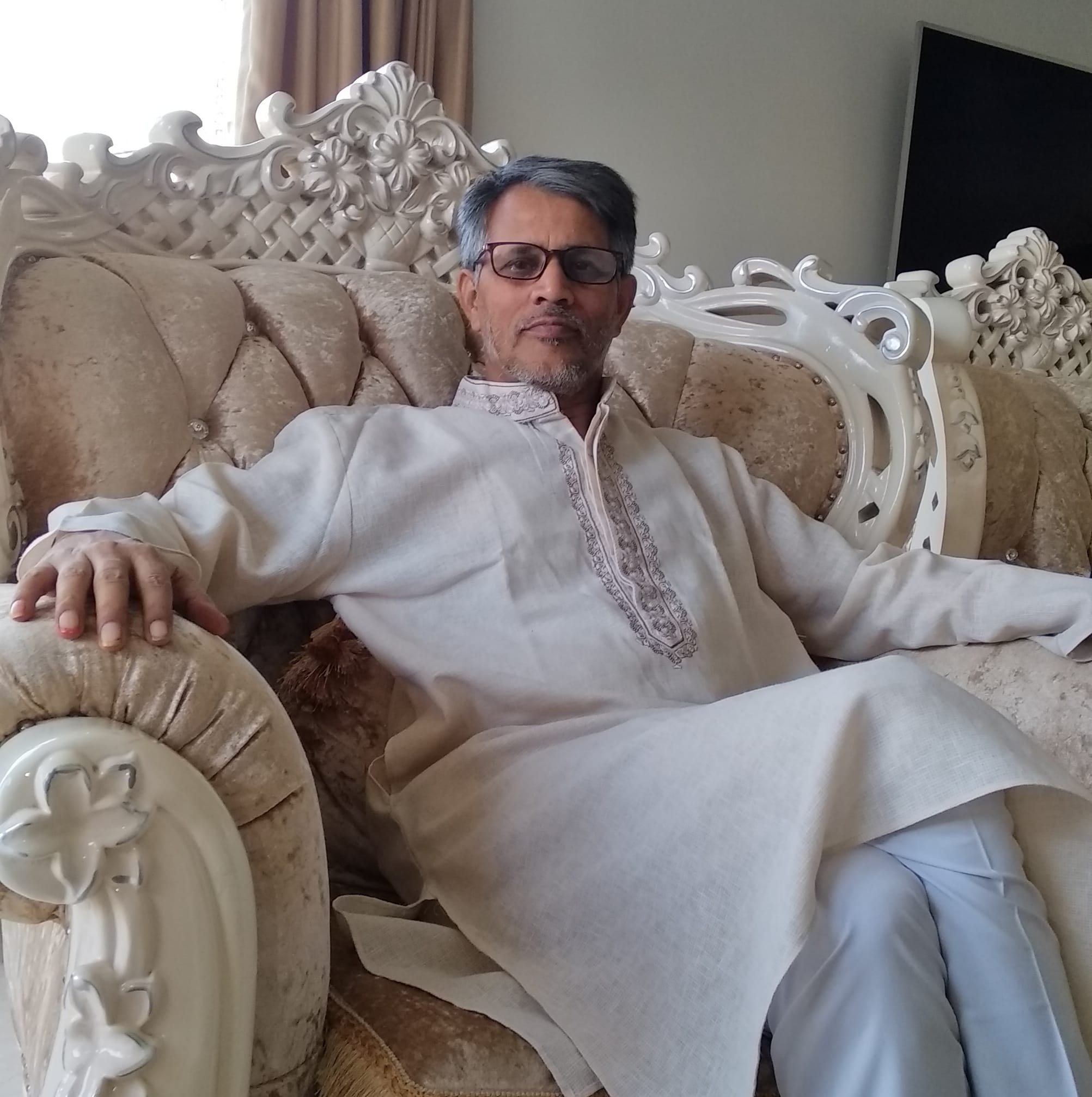 Mahesh Chandra Bahuguna - Vedic Astrology Consultant